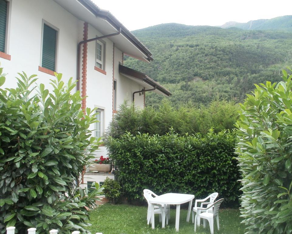 Villa Mafi Нюс Екстер'єр фото